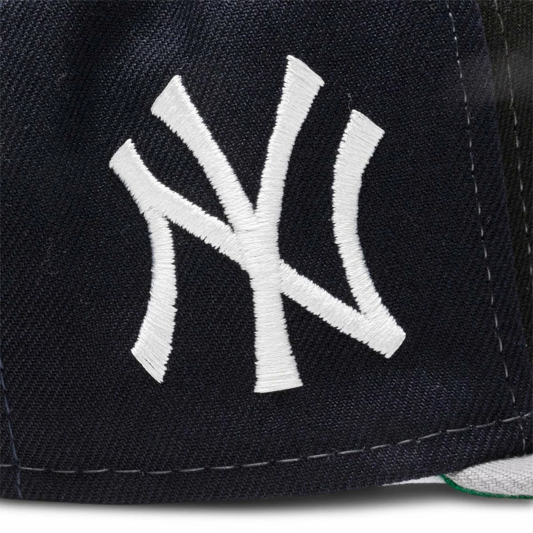 New Era 59FIFTY NEW YORK YANKEES PINWHEEL FITTED CAP Belts