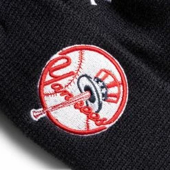 New Era KNIT IDENTITY NEW YORK YANKEES BEANIE