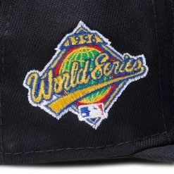 New Era Belts 59FIFTY NEW YORK YANKEES TEAM HEART FITTED CAP