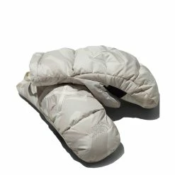 The North Face XX KAWS NUPTSE MITT